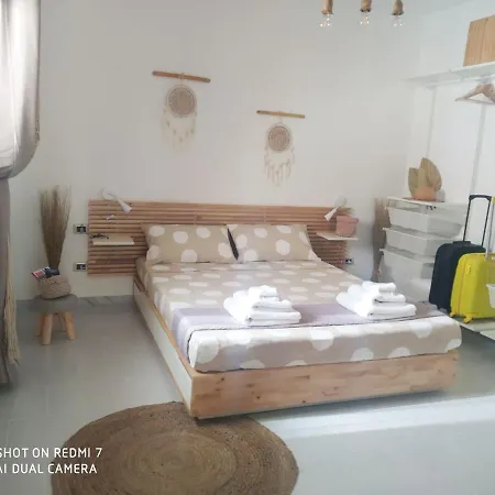 Aurisa Apartment Bari Esterno foto